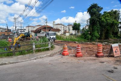 Galeria: Início da obra da ponte do canal do Maguariaçu