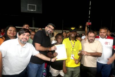 Ananindeua Legal entrega títulos de propriedade a mais de 200 famílias no Icuí-Guajará