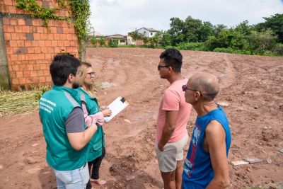 Ação da Secretaria de Meio Ambiente de Ananindeua fiscaliza muro desabado no bairro Centro
