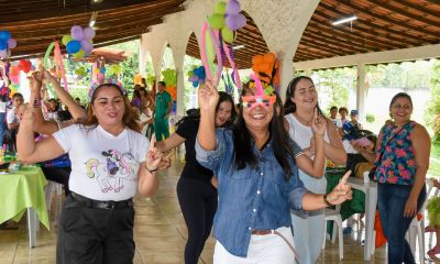 Alegria e animação marcam o "Baile de Carnaval" na Instituição de Longa Permanência para Pessoa Idosa (ILPI)