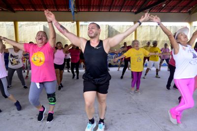 CRAS e UBS promovem ação com serviços de saúde, palestra e atividade física