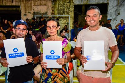 Prefeitura de Ananindeua entrega 98 Registros de Imóveis e garante segurança jurídica às famílias do Coqueiro